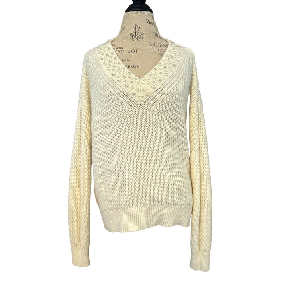 White House black market white ivory pearl accent cable knit wool sweater size L